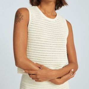 Everlane crochet cami - size L - white